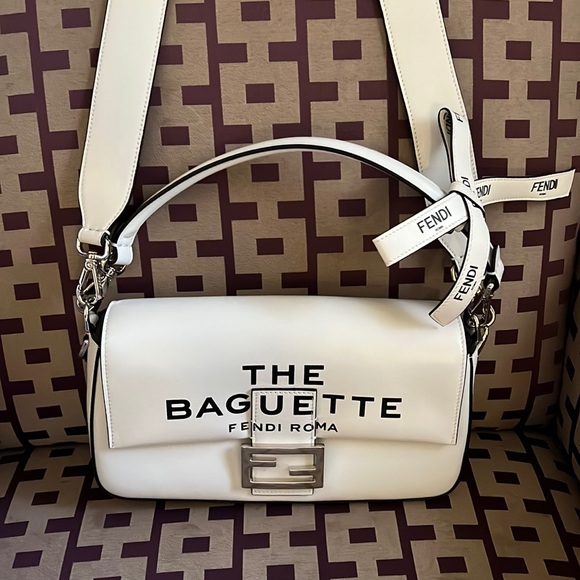 Fendi x marc jacobs limited edition FF leather medium NM baguette bag NEW - Picture 4 of 16